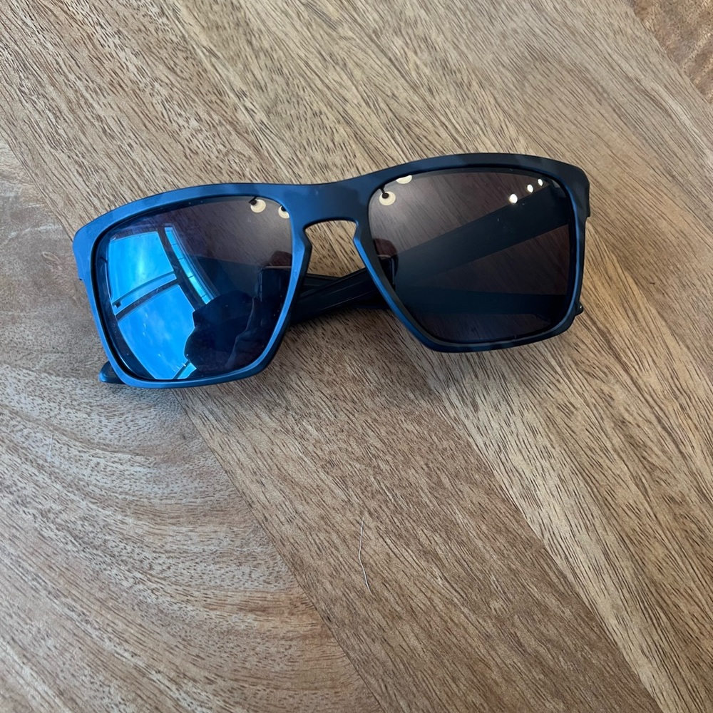 Oakley Sliver Sunglasses
